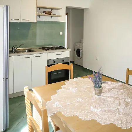Apartment Maja - Srd422 *